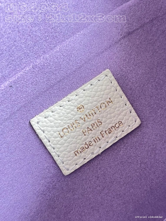 Official oldcobbler FÉLICIE VUITTON LOUIS POCHETTE 0823